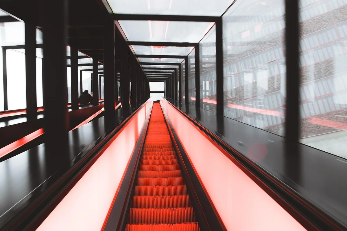 Prix d'un monte-escalier Stannah en 2026 : tarifs et aides financières